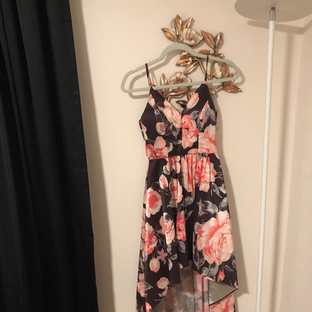 Brown and pink floral dress🤎💗